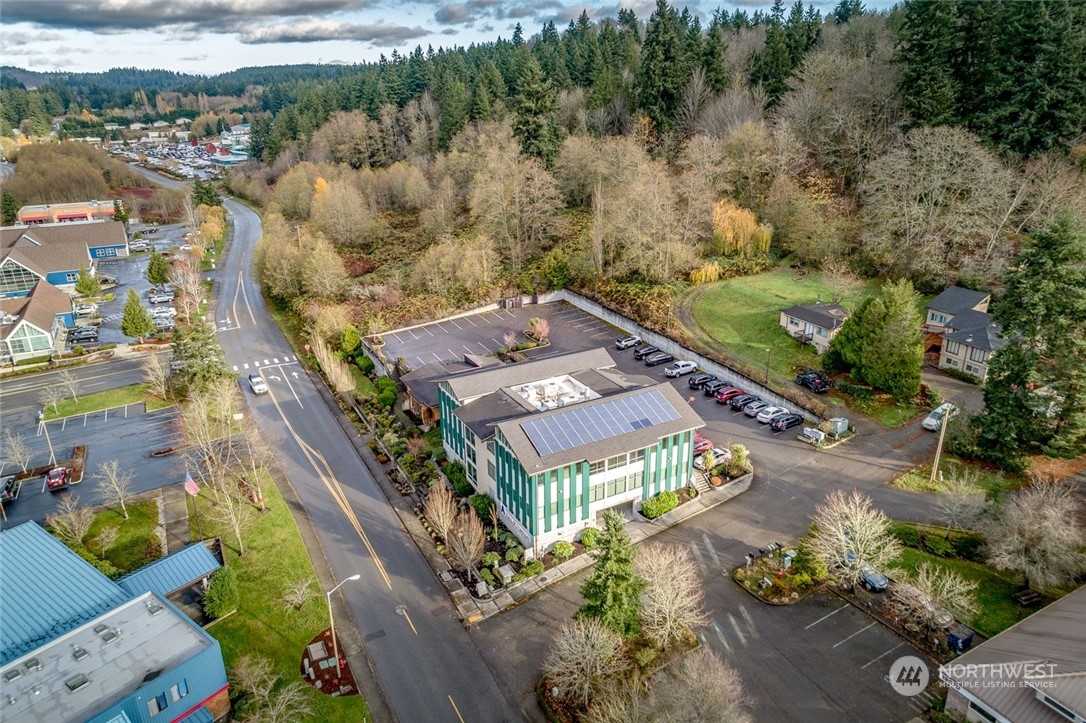 19660 10th Avenue NE, Poulsbo, WA 98370 - Photo 4