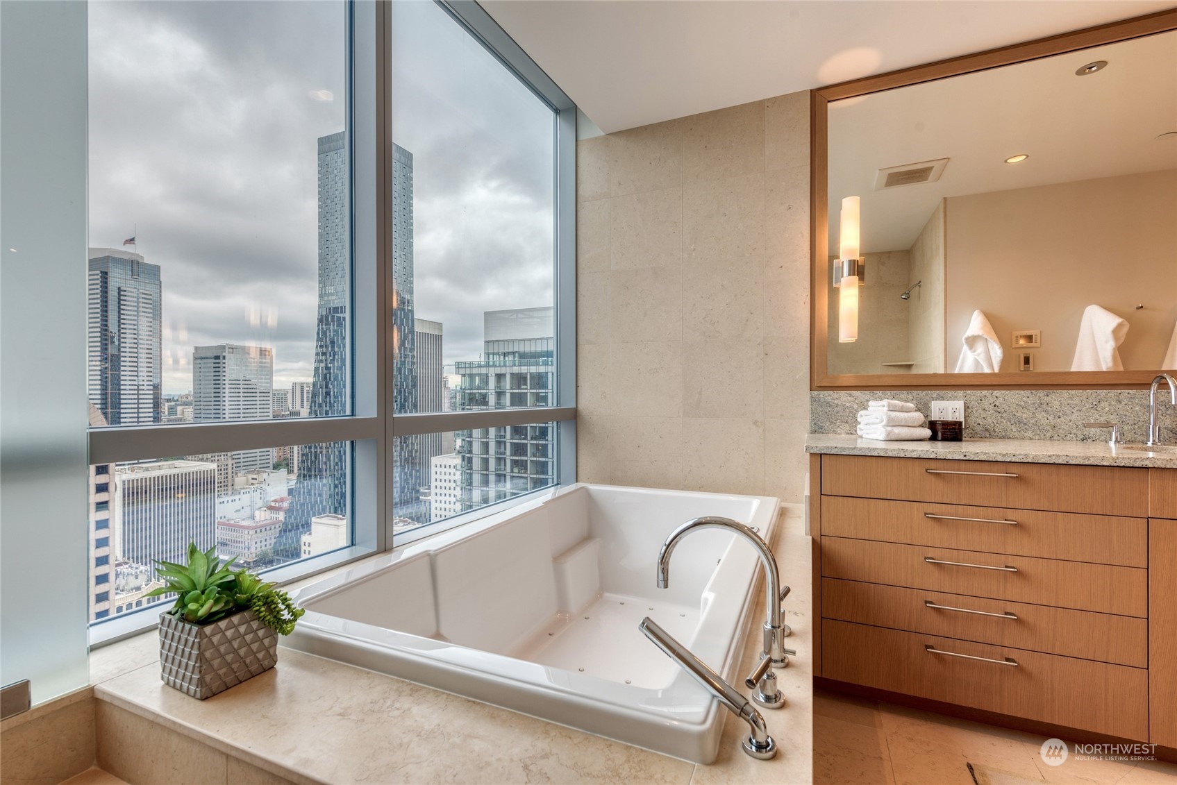 1521 2nd Avenue #3601, Seattle, WA 98101 - Photo 24