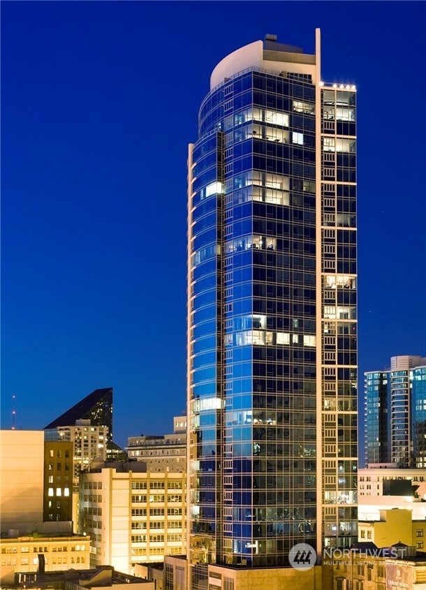 1521 2nd Avenue #3601, Seattle, WA 98101 - Photo 1