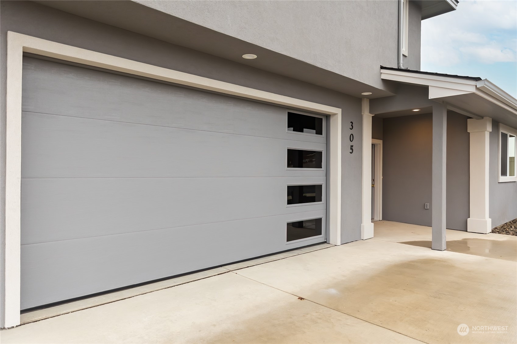 305 E Stanford Avenue , Ellensburg, WA 98926 - Photo 2