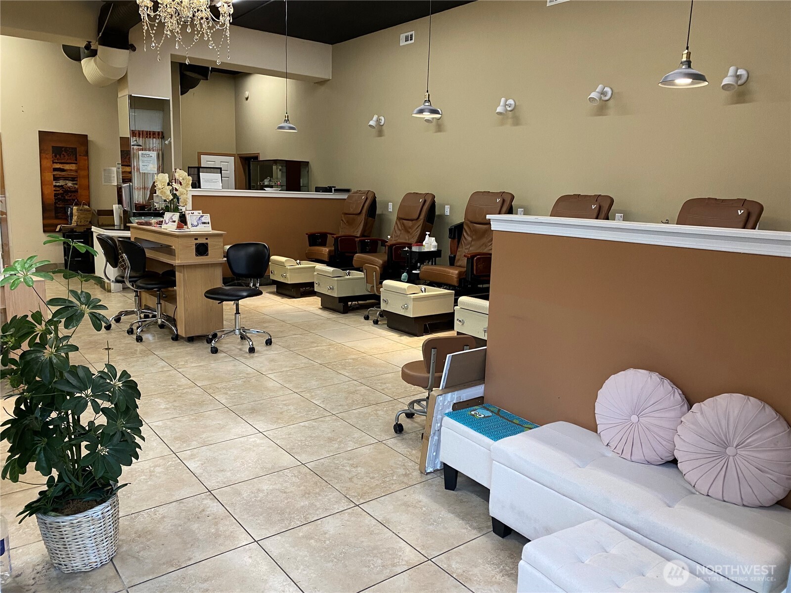 212 W Winesap Road #100, Bothell, WA 98012 - Photo 3