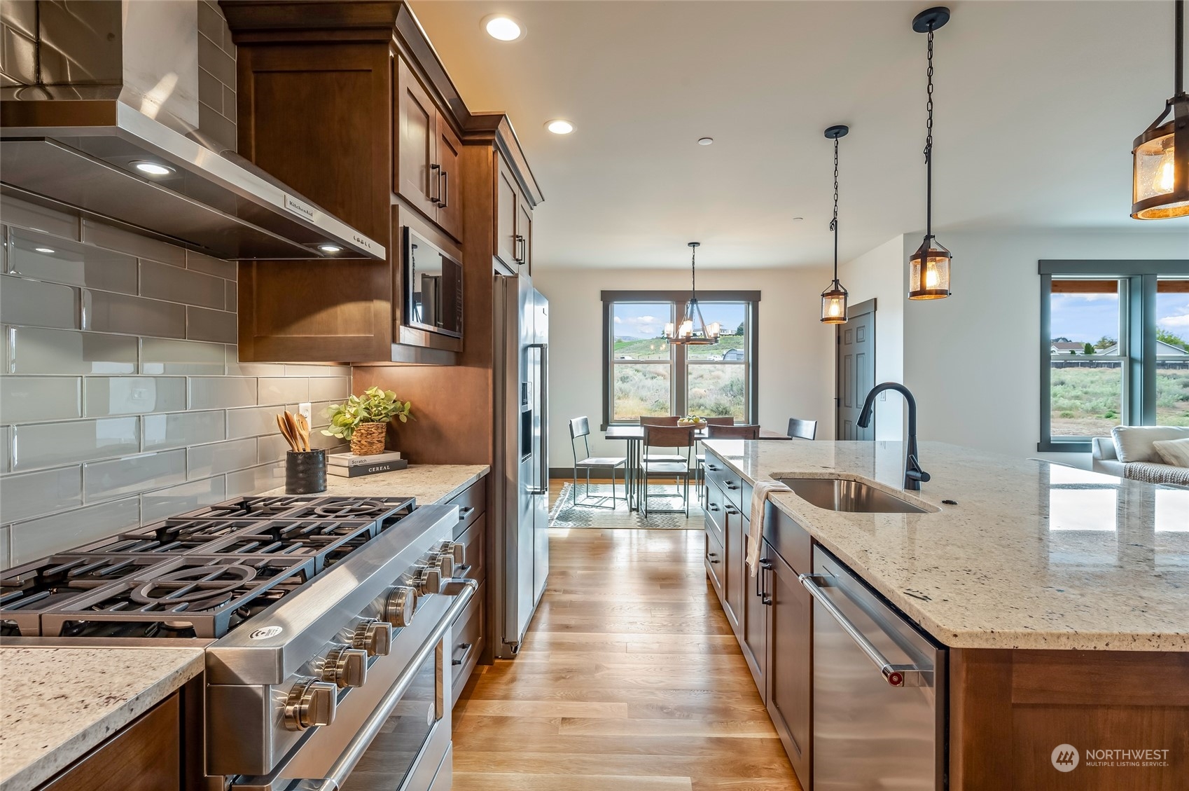 2516 Plateau Drive , East Wenatchee, WA 98802 - Photo 12