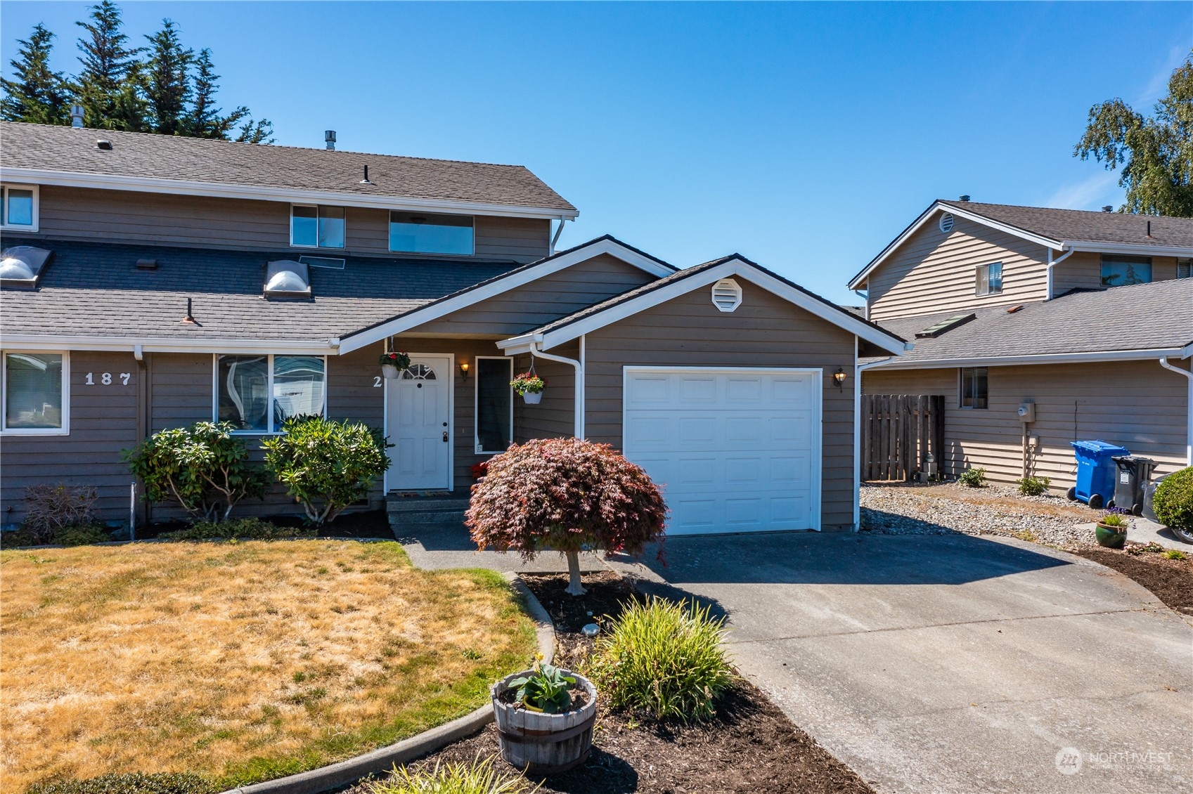 187 NE Nunan Loop #2, Oak Harbor, WA 98277 - Photo 3