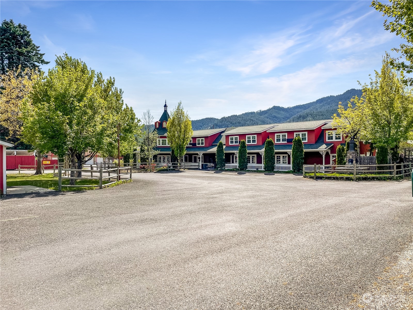 18630 Beaver Valley Rd , Leavenworth, WA 98826 - Photo 2