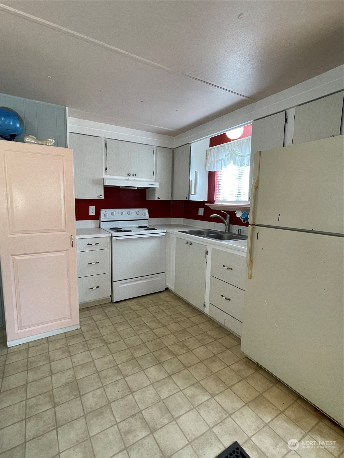 18318 35th Avenue S #368, SeaTac, WA 98188 - Photo 6