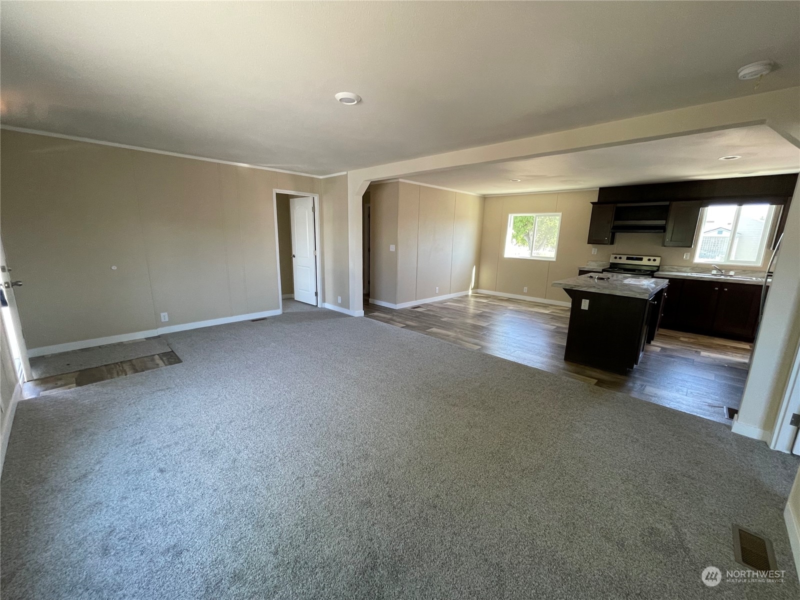 2700 Fruitvale Boulevard #14, Yakima, WA 98902 - Photo 2