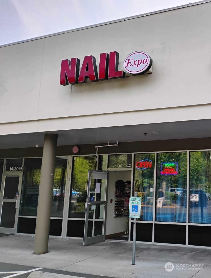 14130 Juanita Dr NE #104, Kirkland, WA 98034 - Photo 1