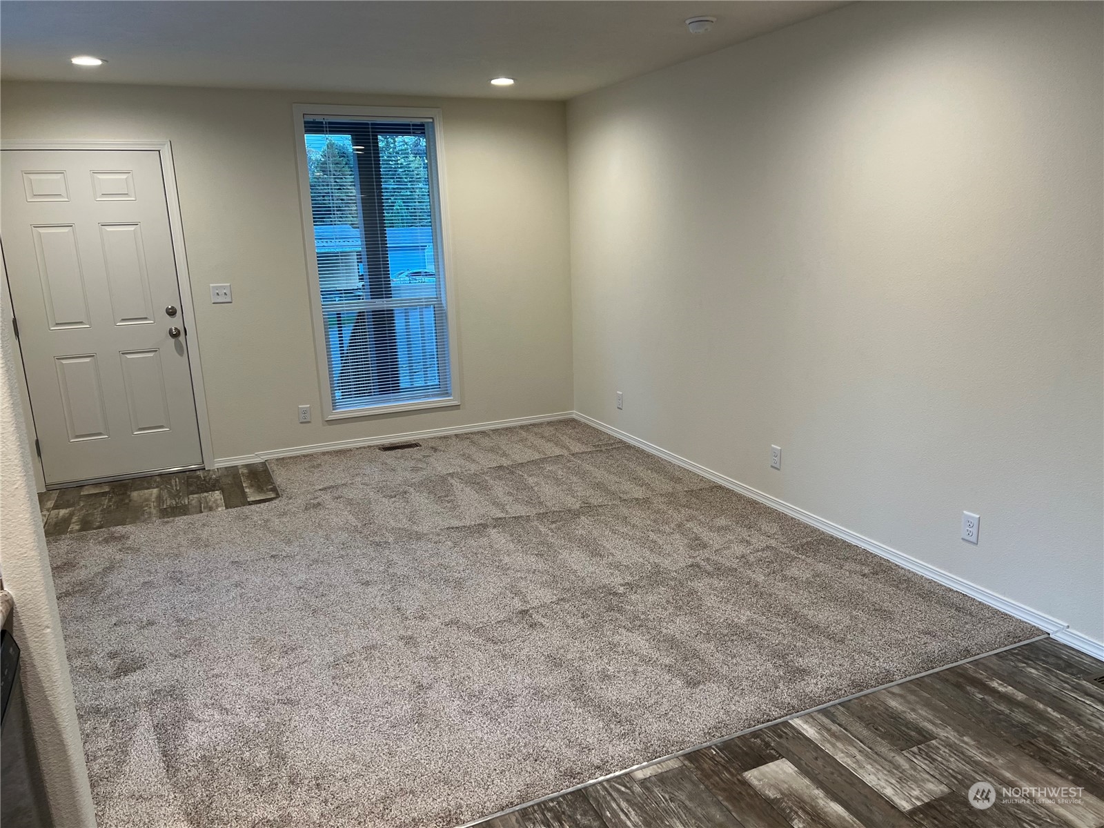 507 131st Street E #L, Tacoma, WA 98445 - Photo 5