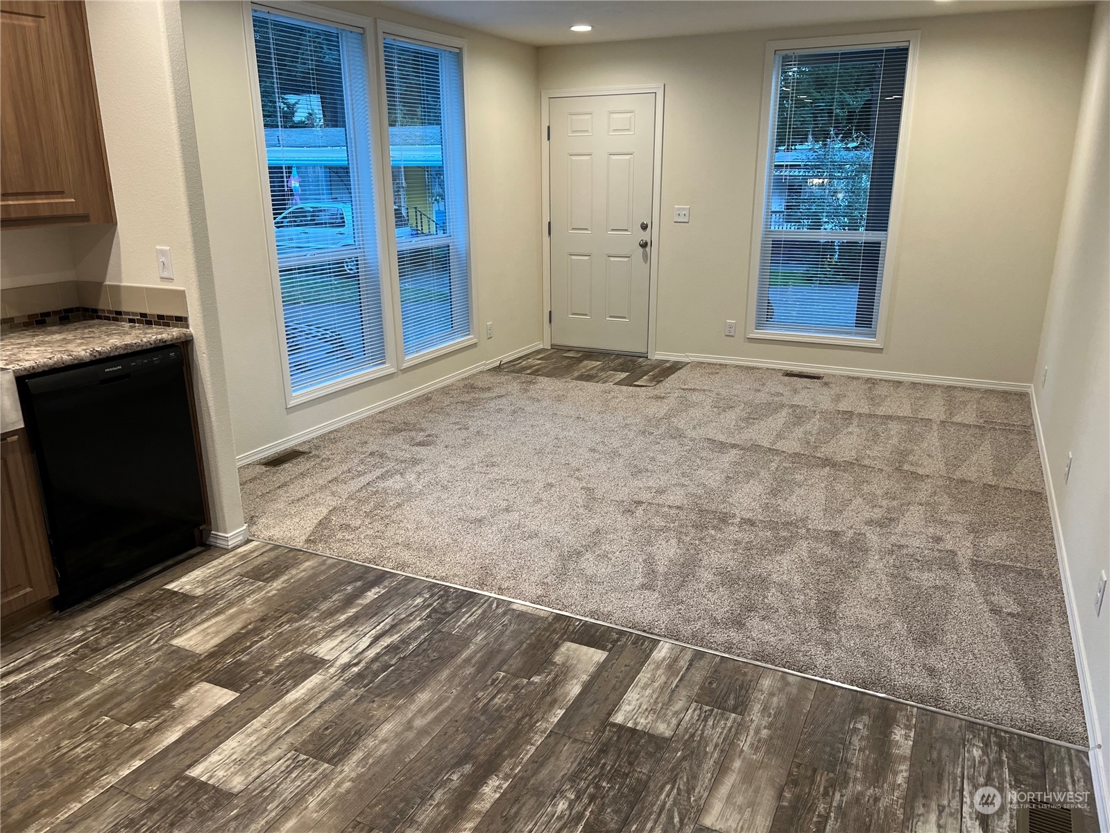 507 131st Street E #L, Tacoma, WA 98445 - Photo 4