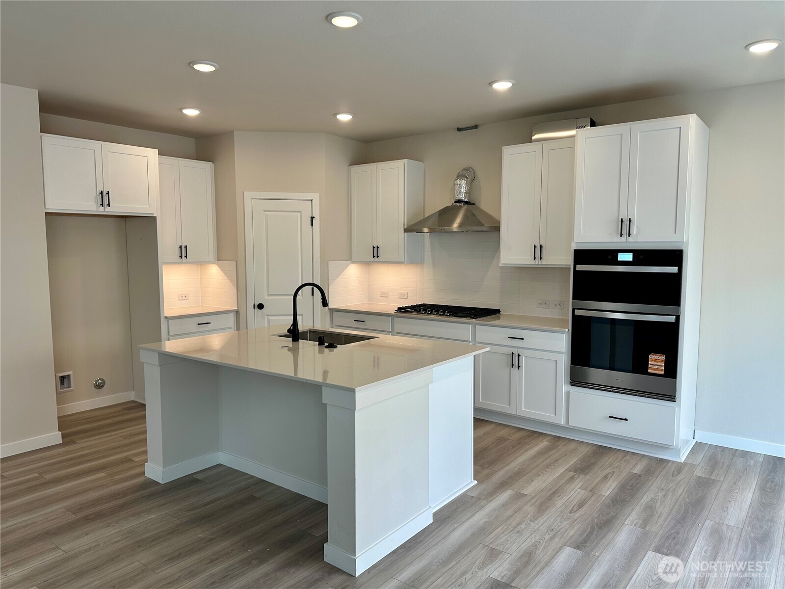 2086 NE Norseman Way , Poulsbo, WA 98370 - Photo 9