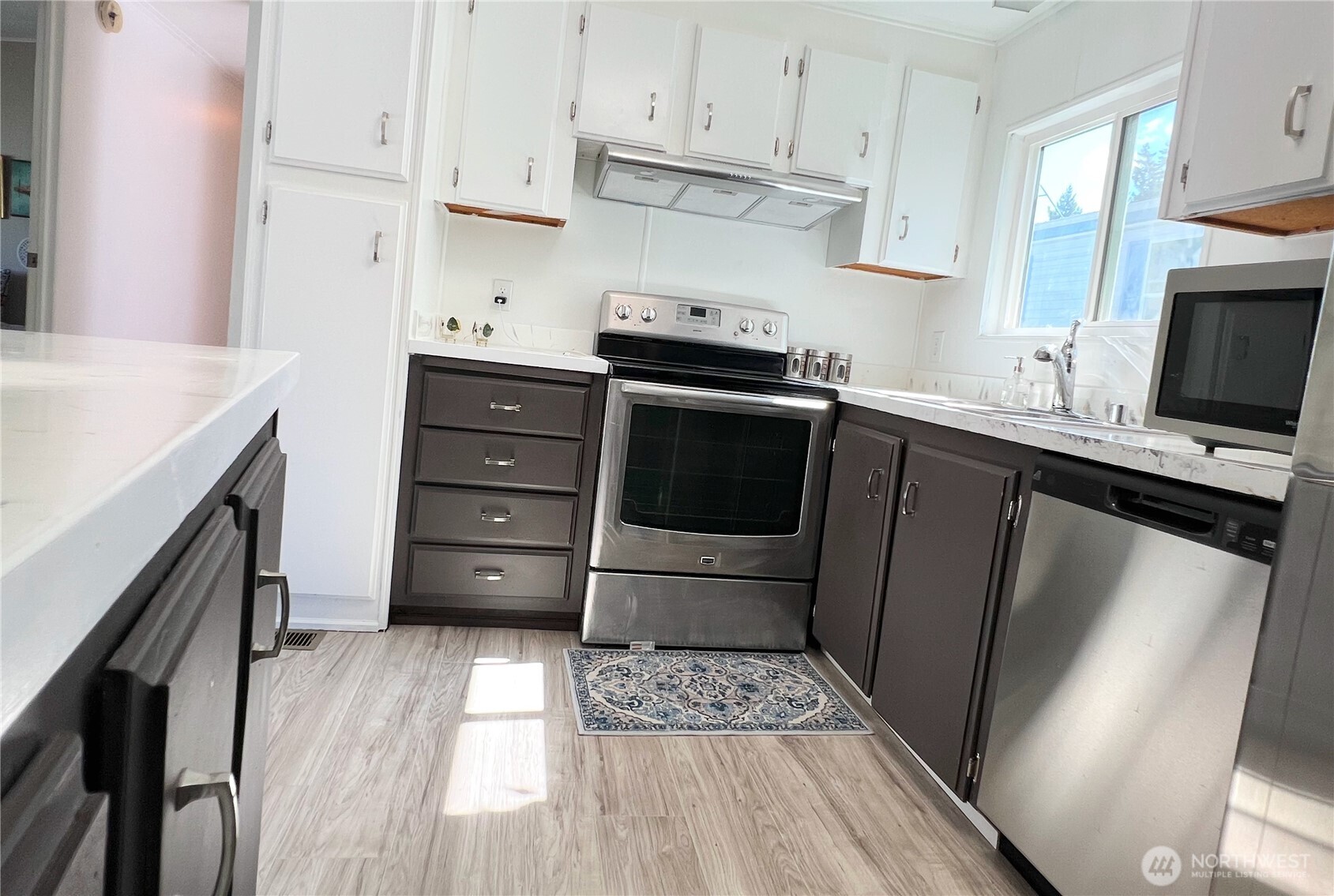 22620 SE 109th Place , Kent, WA 98031 - Photo 9