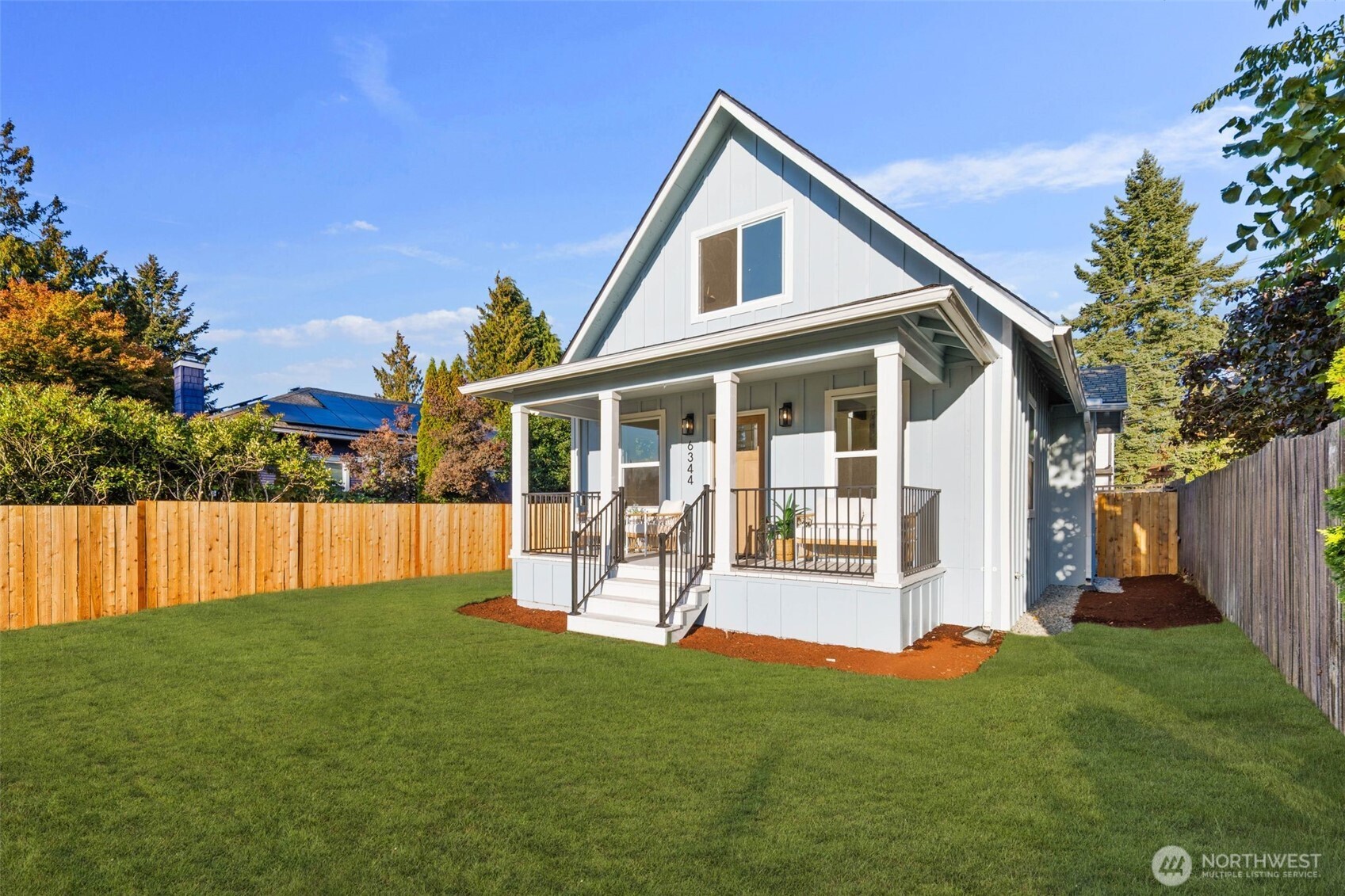 6344 37th Avenue SW, Seattle, WA 98126 - Photo 1