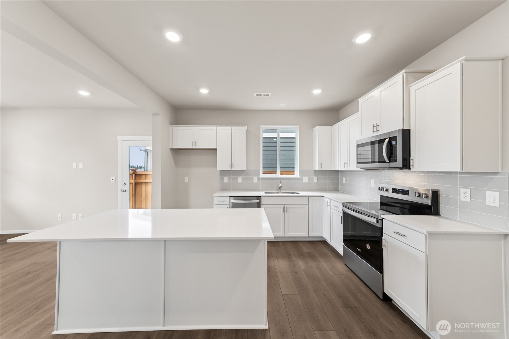 14830 204th Avenue E #641, Bonney Lake, WA 98391 - Photo 2