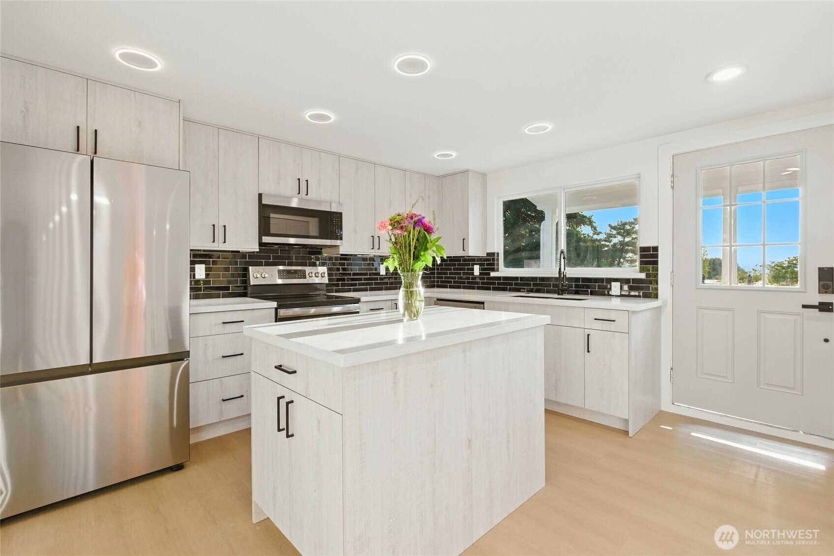 5150 S Creston Street , Seattle, WA 98178 - Photo 23