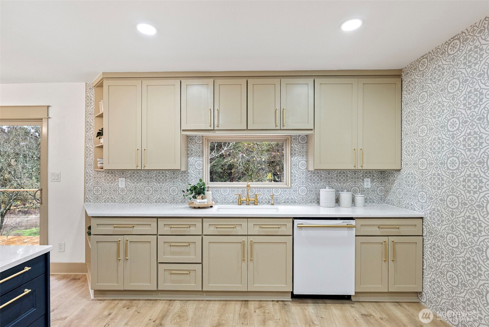 15802 34th Avenue E, Tacoma, WA 98446 - Photo 8