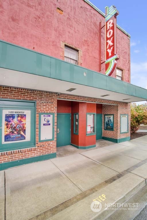 115 Mashell Avenue S, Eatonville, WA 98328 - Photo 1