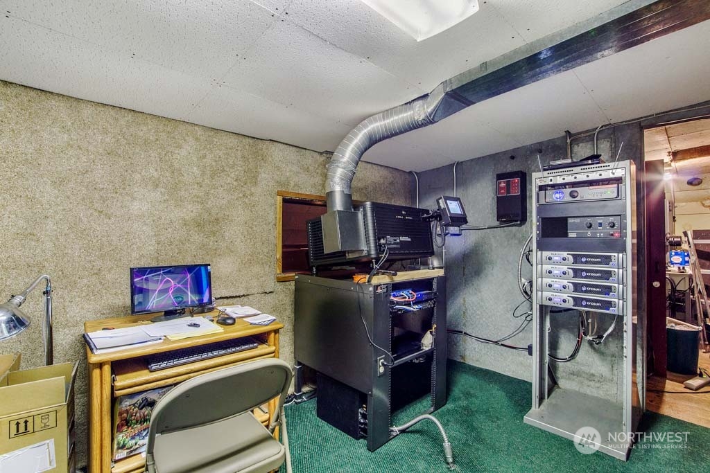 115 Mashell Avenue S, Eatonville, WA 98328 - Photo 23