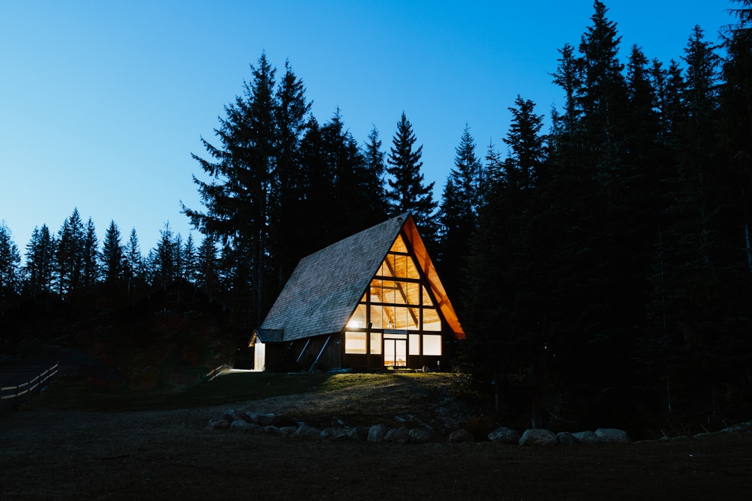 Seasonal Home Buying Tips for Centralia in 2025